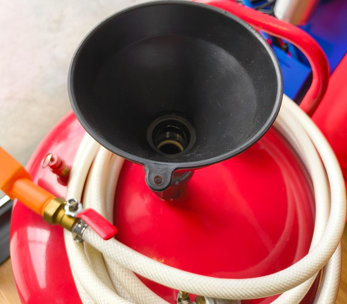 ქაფის მანქანა (ლითონის)